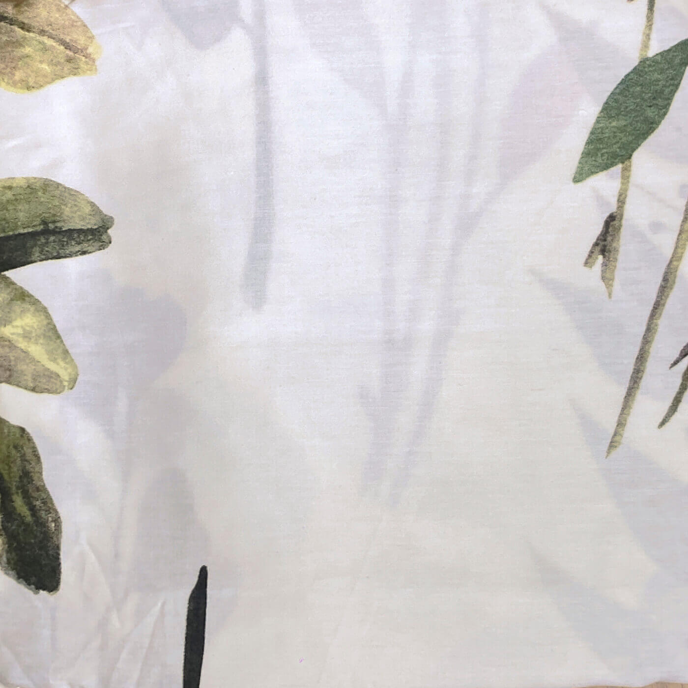 Leafy White Bedsheet​