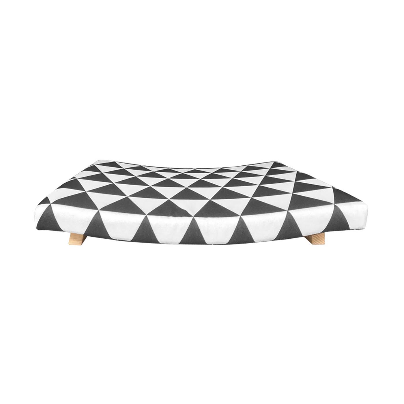 The  Mascota Cama Pet Bed