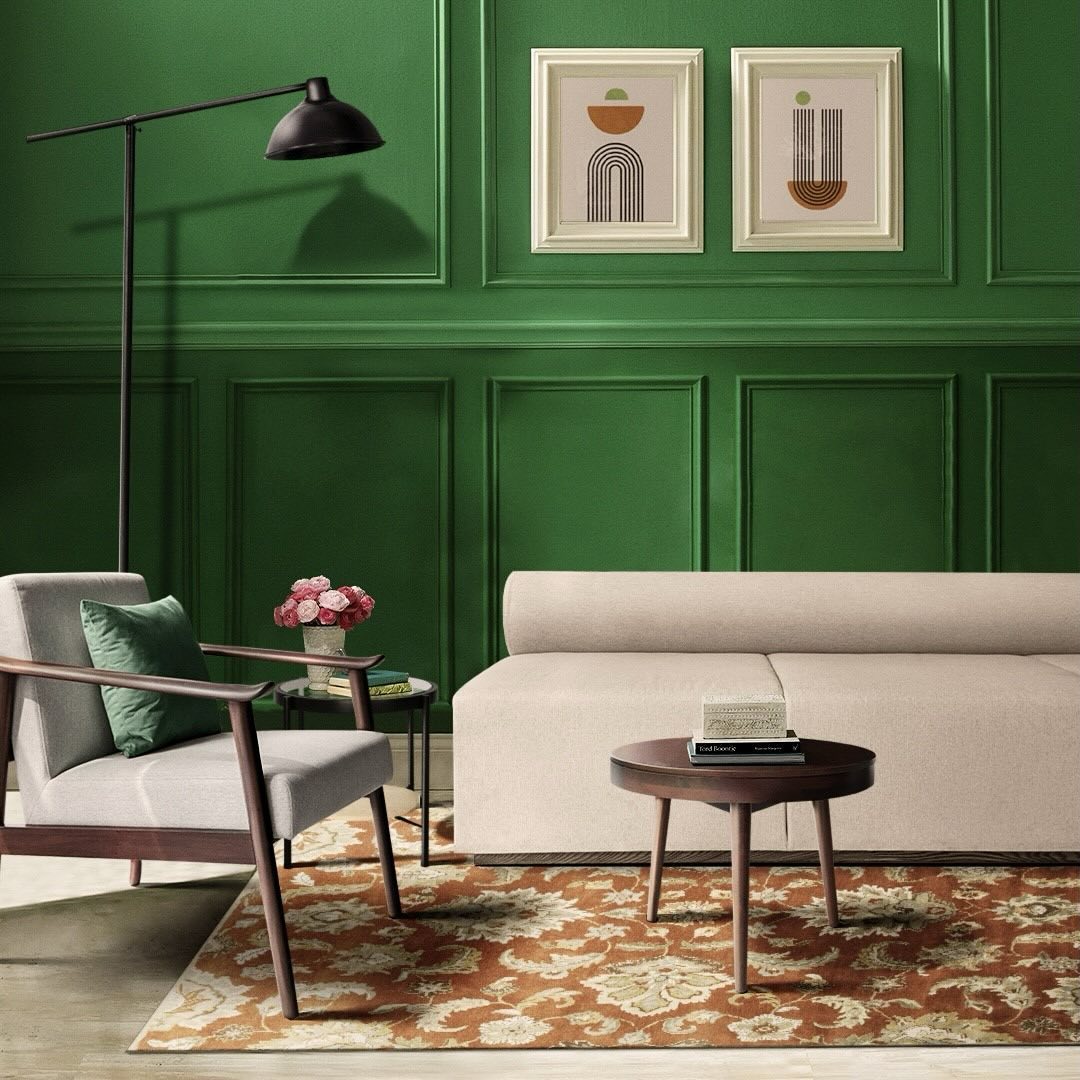 Williamsburg  Dark Arm Chair