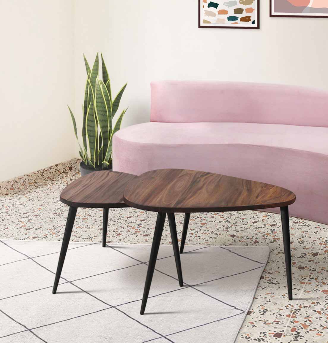 Pebble Table