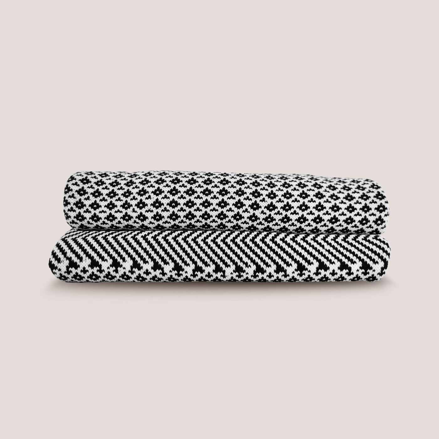Zima Throw