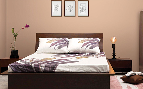 Muko King Bed
