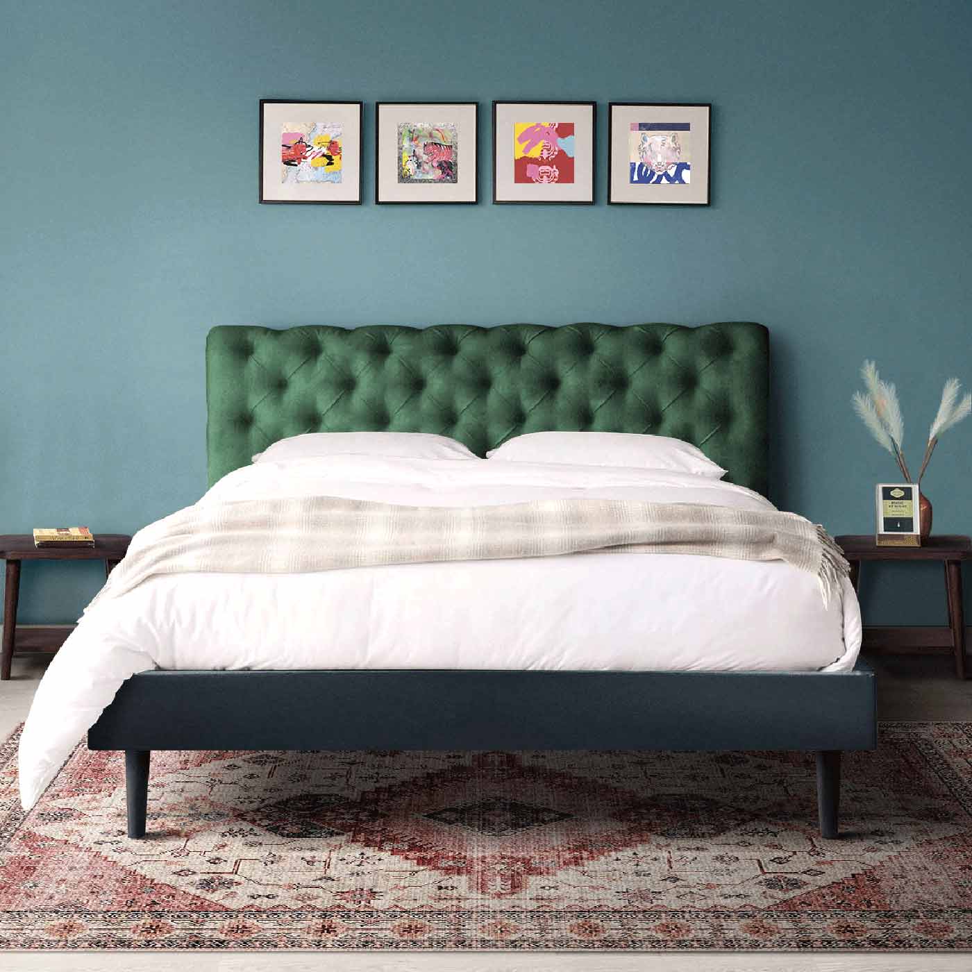 Chesterfield  Ebony Queen Bed