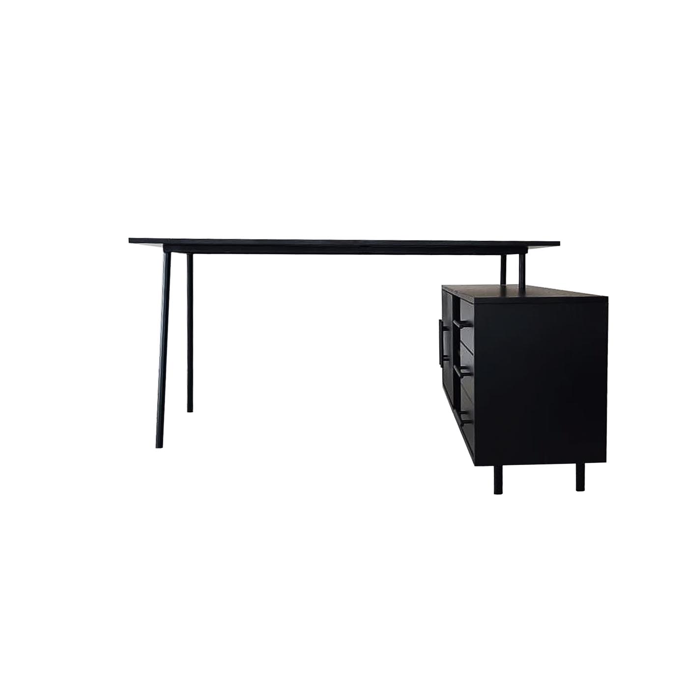 Elliot Executive Table