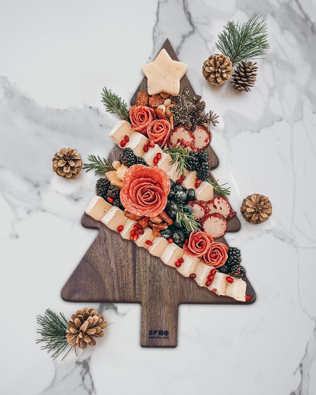 Christmas Tree Cheese Board